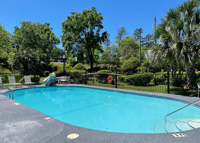 Best Western Tallahassee Downtown Inn And Suites